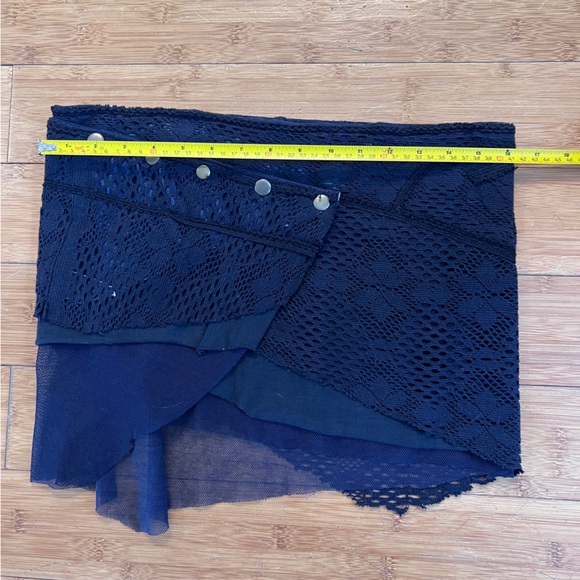 Lacey Faery skirt - Picture 2 of 6